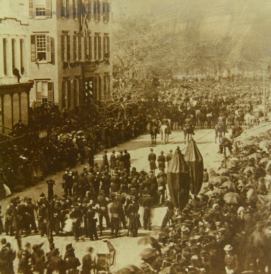 Lincoln's funeral procession passing Cornelius Roosevelt's house, 25 April 1865